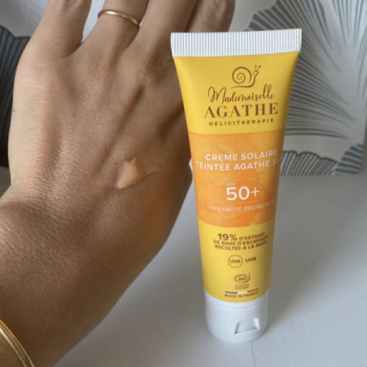 Crème Solaire Certifiée Bio - Teintée SPF50+ | Mademoiselle Agathe