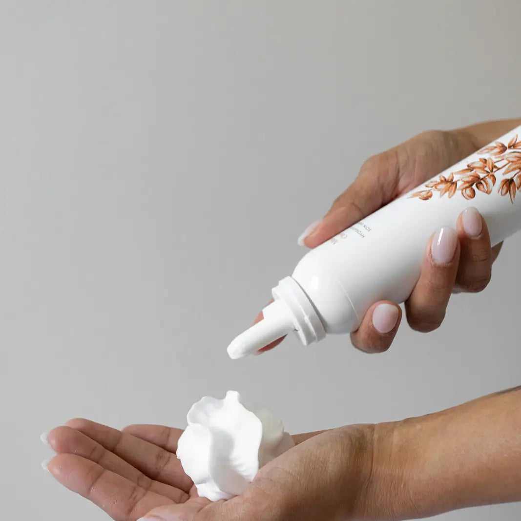Mousse para cabelos com fragrância de caramelo 350ml - ÔDE Cosmetics