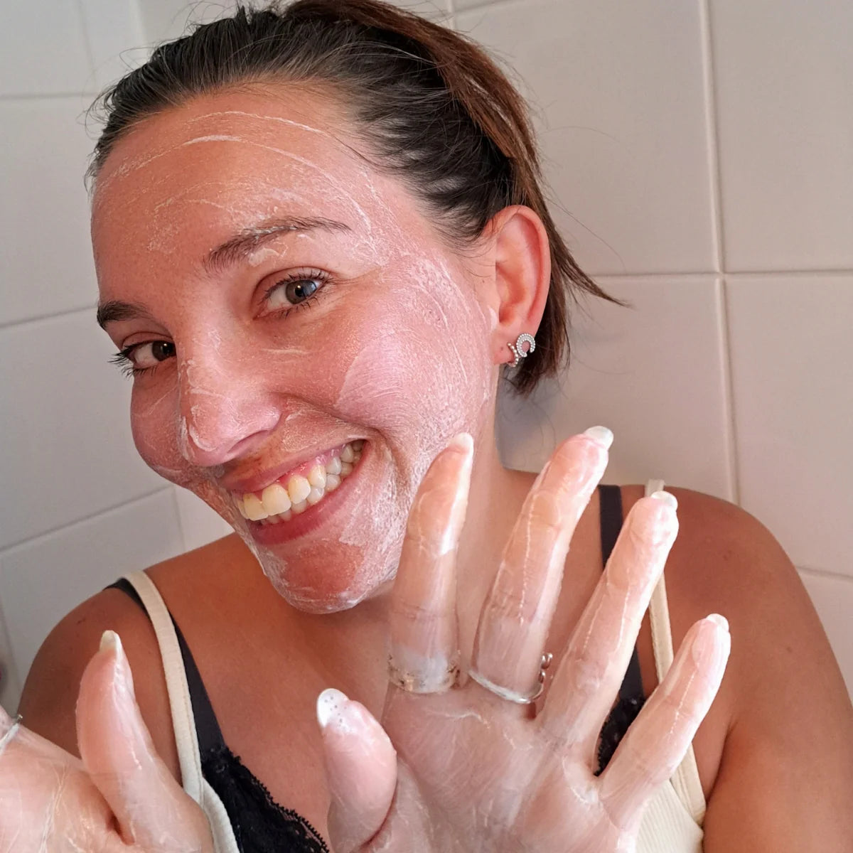 Savon pinede à la bave d'escargot bio - doux & apaisant - Mademoiselle Agathe